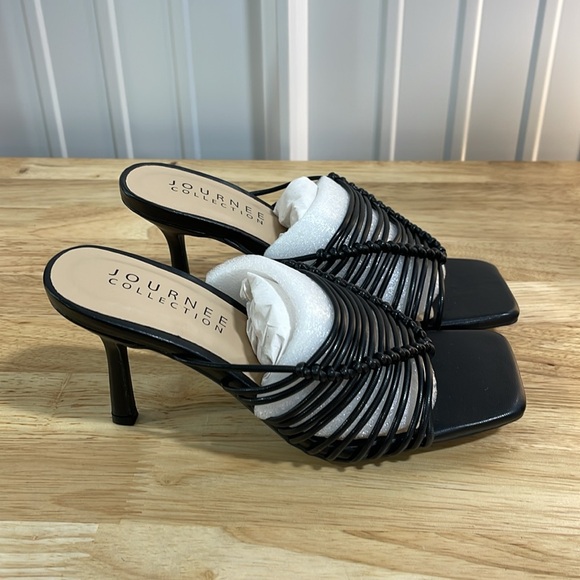 Journee Collection Womens Shoes Heels Size 7 Saskia Black - Picture 5 of 6